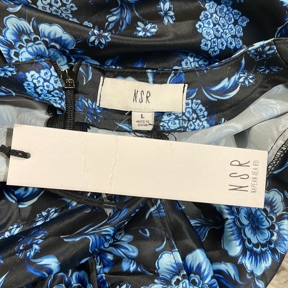 NWT NSR Navy Blue Floral Print Mila Tiered Ruffle Mini Dress - Picture 3 of 11